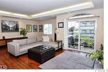 4th image of 1742 Federal Ave Unit 301