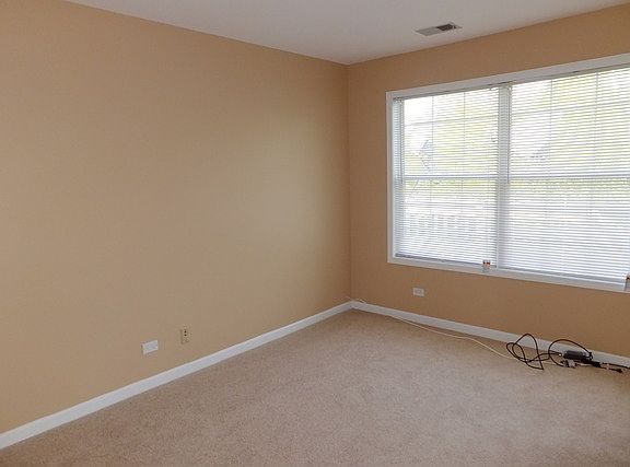 4th image of 2940 Heatherwood Dr #19078