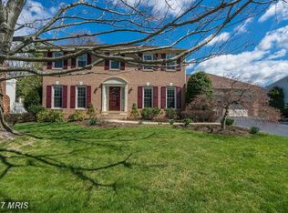 9306 Kilby Glen Dr, Vienna, VA 22182