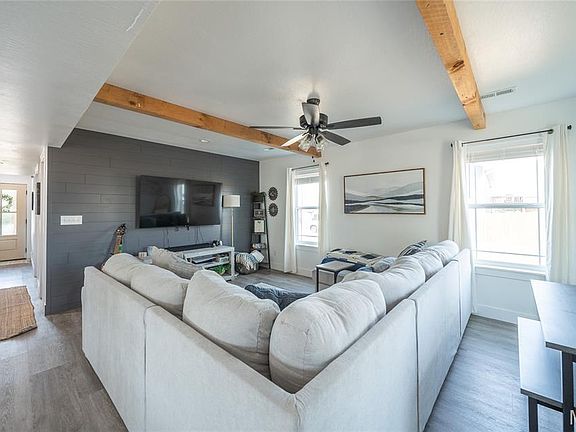 5th image of 125 La Vista Dr