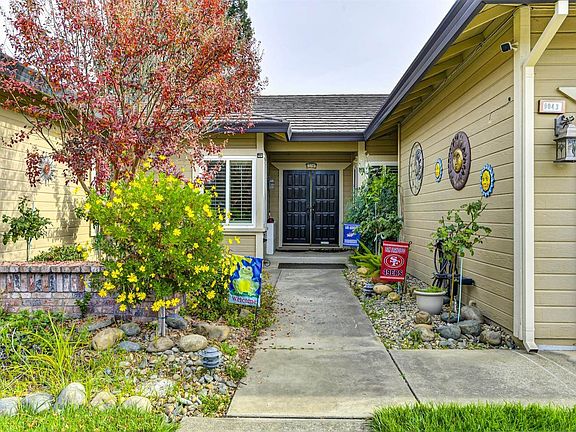 5th image of 9043 Camden Lake Way
