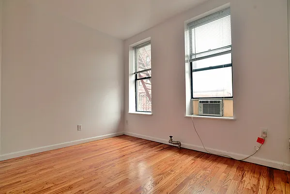 Rented by J Misrahi Realty Corp | media 20