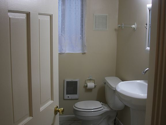 5th image of 524 S Blakeley St