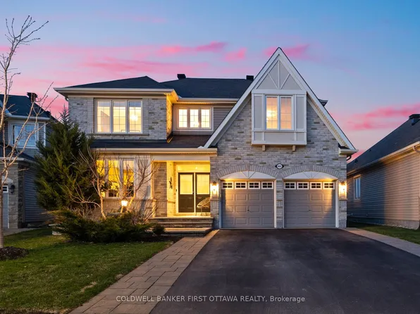 441 Blackleaf Dr, Ottawa, ON K2J 5S7