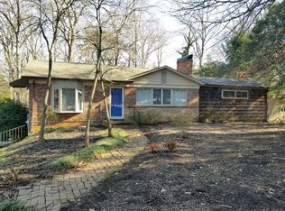 2310 5th St NE, Hickory, NC 28601