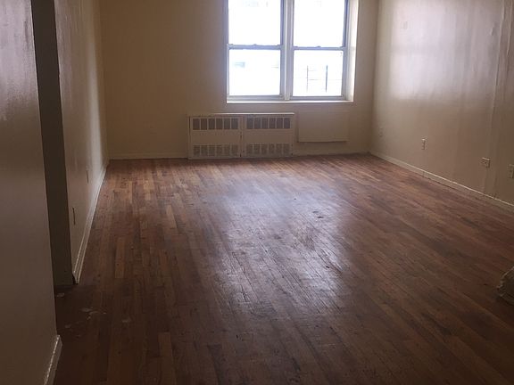 4th image of 50 Jackson St APT 319