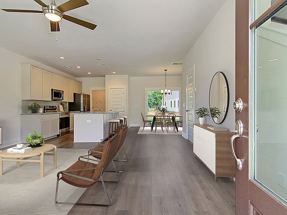 5th image of 5142 Park Creek Ave