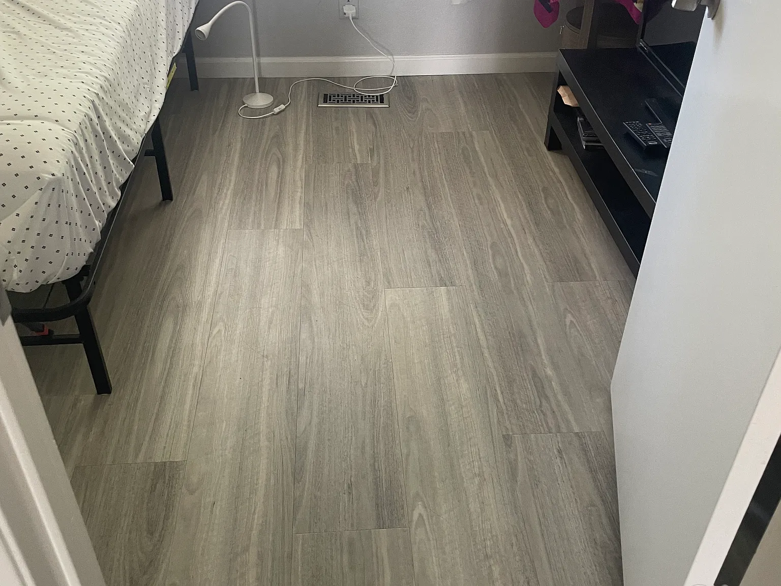 1424 Spring Valley Cmn — Photo 2