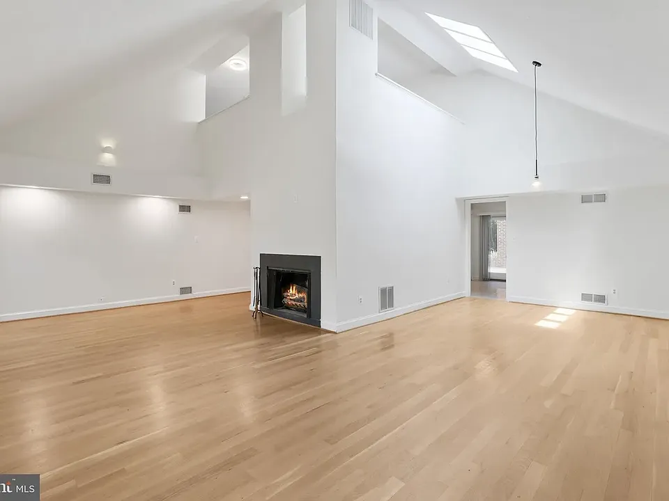 11311 Harborside Cluster