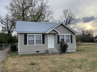 823 Bridge Ave, Murfreesboro, TN 37129