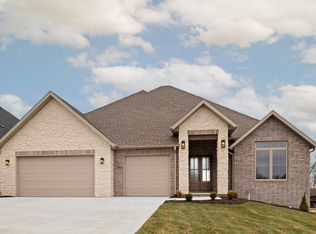 920 E Siler Pkwy, Springfield, MO 65810