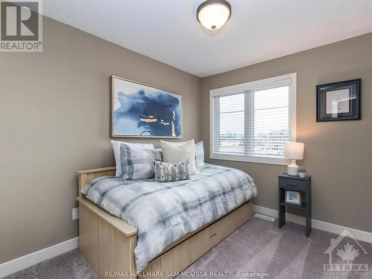 24 Staples Blvd — Photo 11