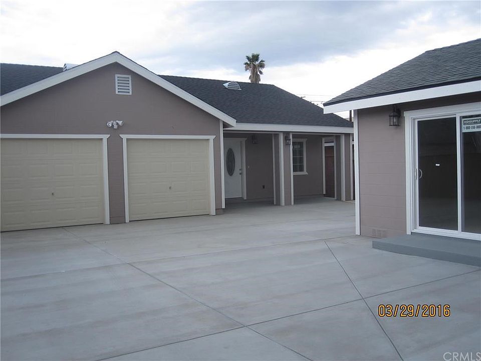 1st image of 11727 Blythe St