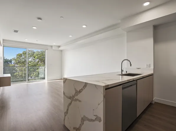 Pico Primo, 5550 W Pico Blvd #702, Los Angeles, CA 90019