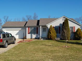 26107 Heatherfield Dr, Elkhart, IN 46514
