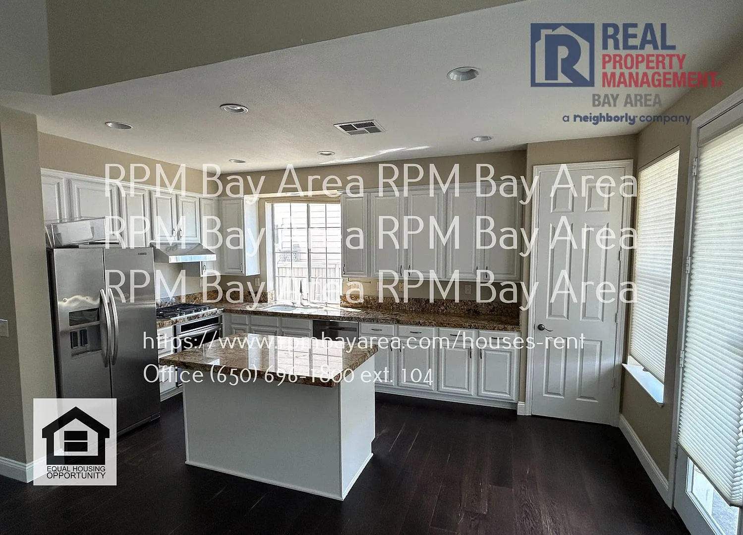 Your Private Oasis on Redwood Shores Lagoon 4BR/3BA Dream Home — Photo 4