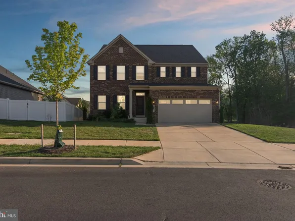 9801 Passage Dr, Upper Marlboro, MD 20772