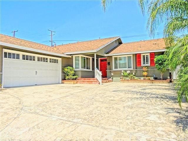 1st image of 15415 Foremast Dr