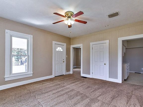 2nd image of 41 W Tucker Ave