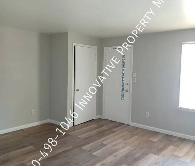 7351 N Dort Hwy #3 — Photo 8