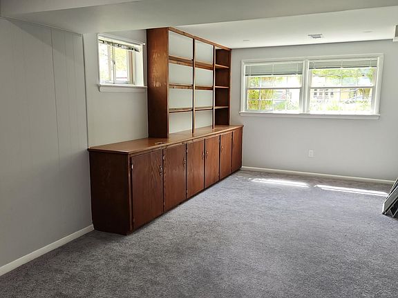 3rd image of 505 Lynch St