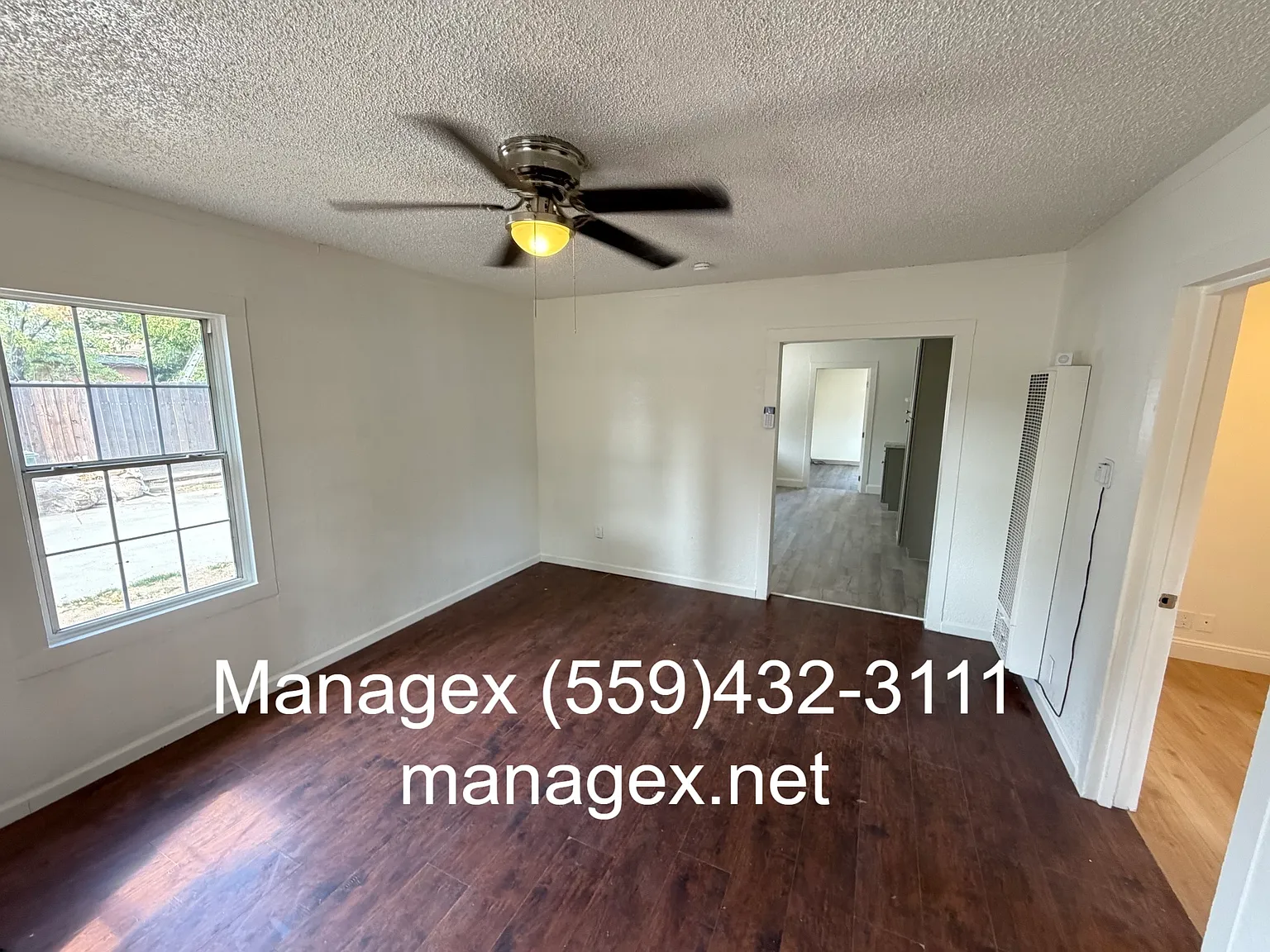 3 bed, 988 sqft, $1,895 — Photo 2