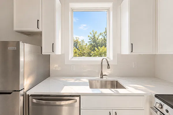 Kitchen, photo 2