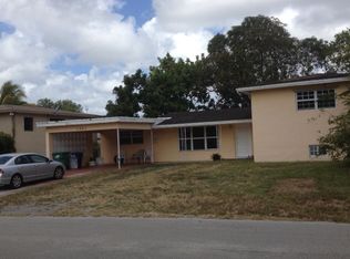 1301 NE 202nd St, Miami, FL 33179