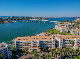 6061 Bahia Del Mar Cir APT 347, Saint Petersburg, FL 33715