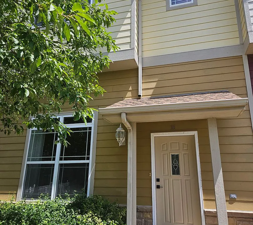 28 Fuller Cir