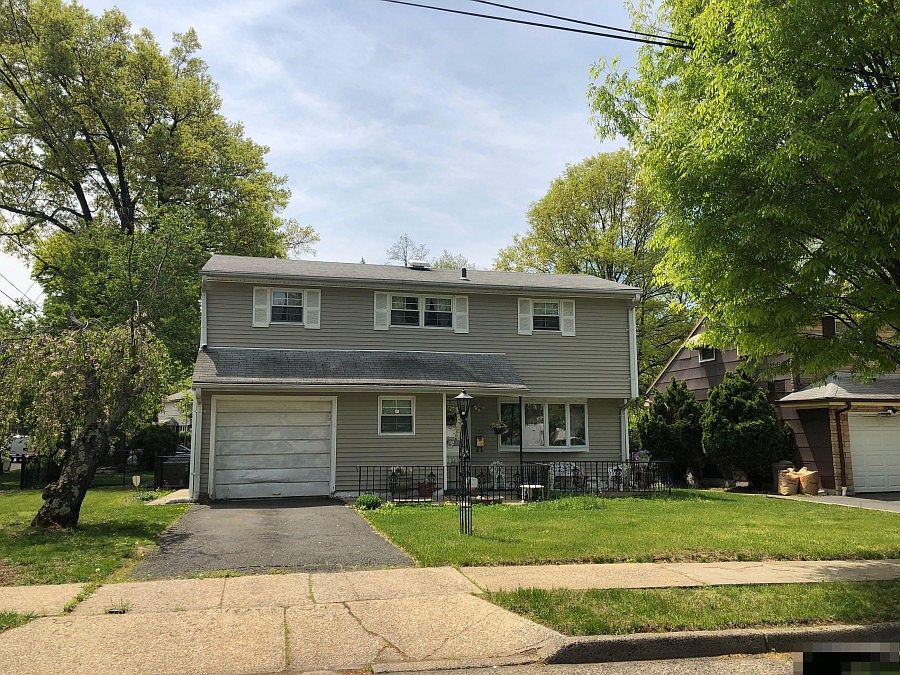 1st image of 272 Egolf Dr