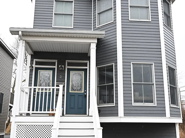 2 Westbrook St #1 — Photo 1