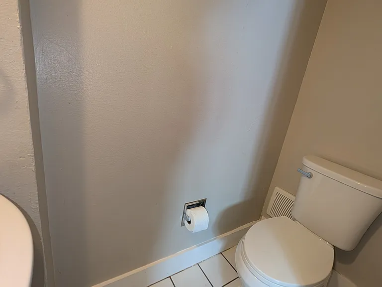 704 Kolping Ave — Photo 9