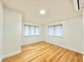 132-25 57th Ave, Flushing, NY