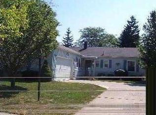 524 Meadow Springs Rd, Maumee, OH 43537