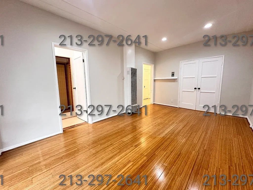 Studio, 450 sqft, $1,450 — Photo 2