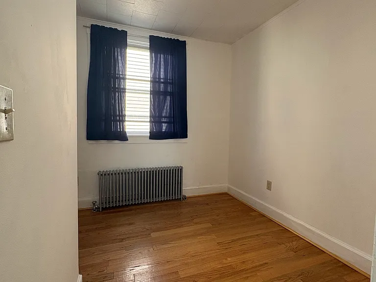 345 Norton St #1 — Photo 9
