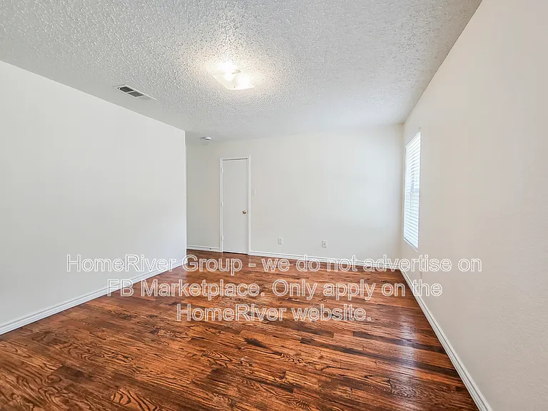 8011 Mosstree Dr — Photo 8