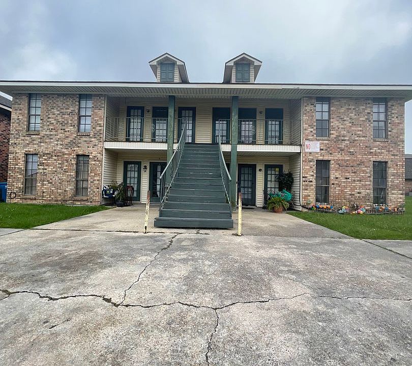 1st image of 104 Cantal Dr #C