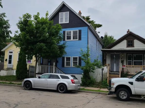 2515 W Cherry St, Milwaukee, WI 53205