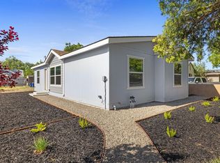 307 California Ave, Modesto, CA 95351