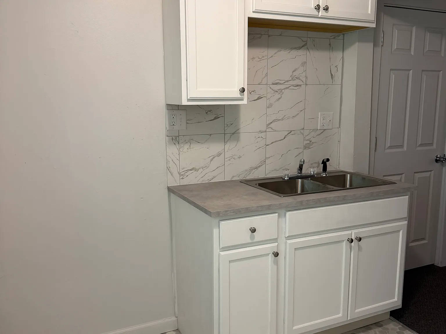 1 bed, 400 sqft, $625 — Photo 2