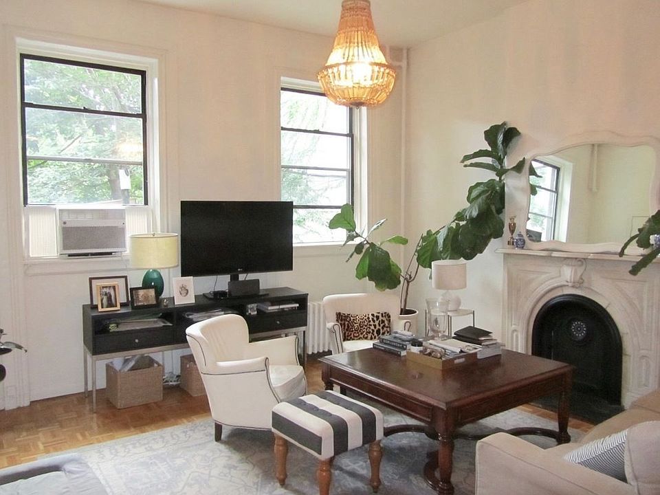 1st image of 643 Carlton Ave APT 1