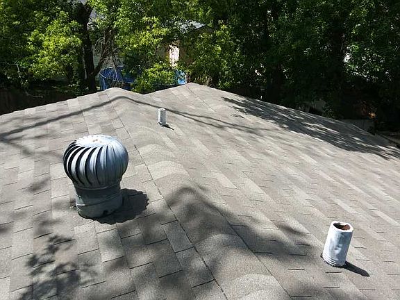 3rd image of 2825 Cherokee Cir E
