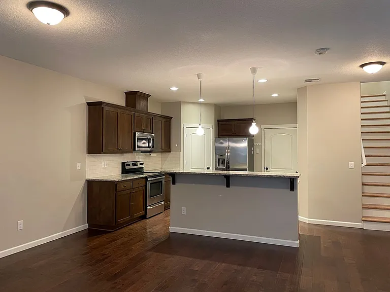 2641 NE 130th Ct — Photo 7