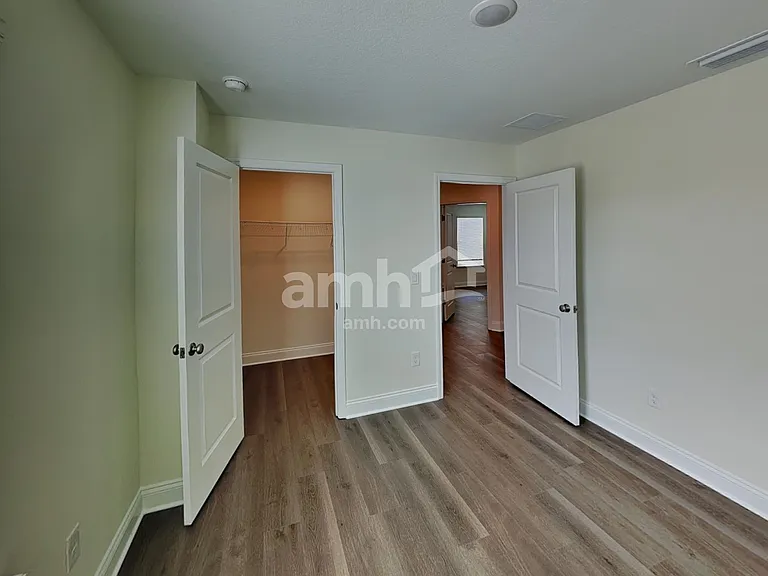 5666 Oesterle Rd — Photo 21