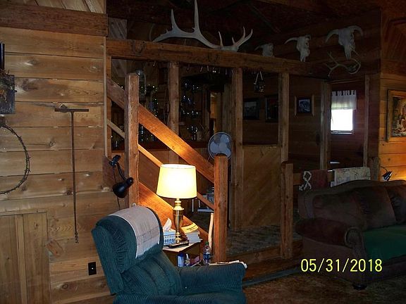 5th image of 708 N Crook Ave