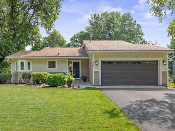 4830 Valley Forge Ln N, Plymouth, MN 55442