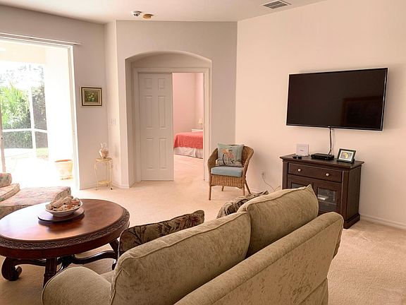 4th image of 7812 Berkshire Pines Dr