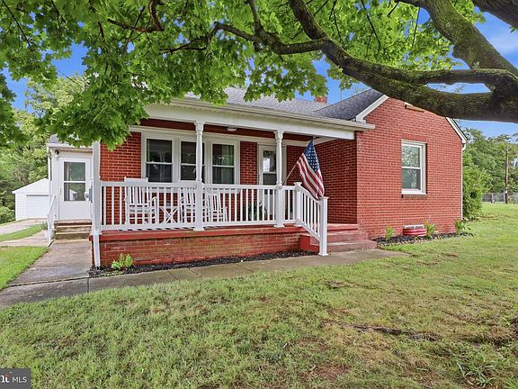 4th image of 973 Frederick Pike